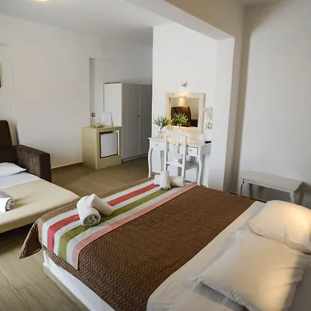 Hotel Omiros Mesaria