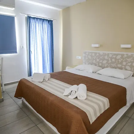 Omiros Hotel 4*