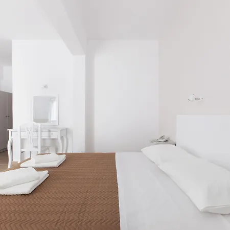 Hotel Omiros Mesariá