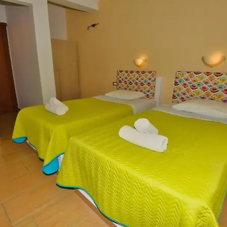 Omiros Hotel Mesariá