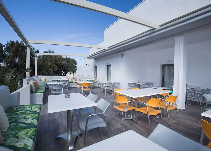 Hotel Omiros Mesaria