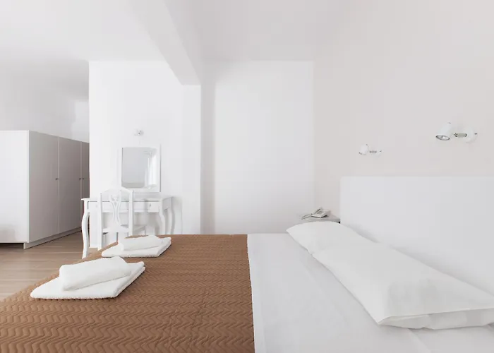 Hotell Omiros Mesaria