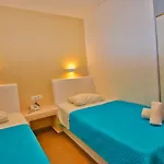 Omiros Hotell 4*