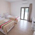 فندق Omiros ميساريا
